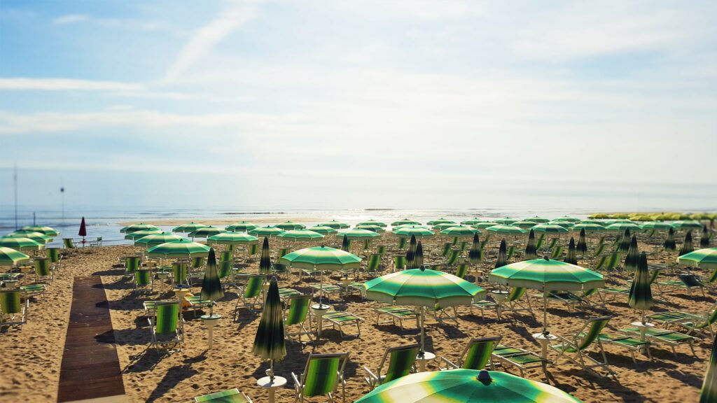 servizio spiaggia privata hotel mare blu di pineto